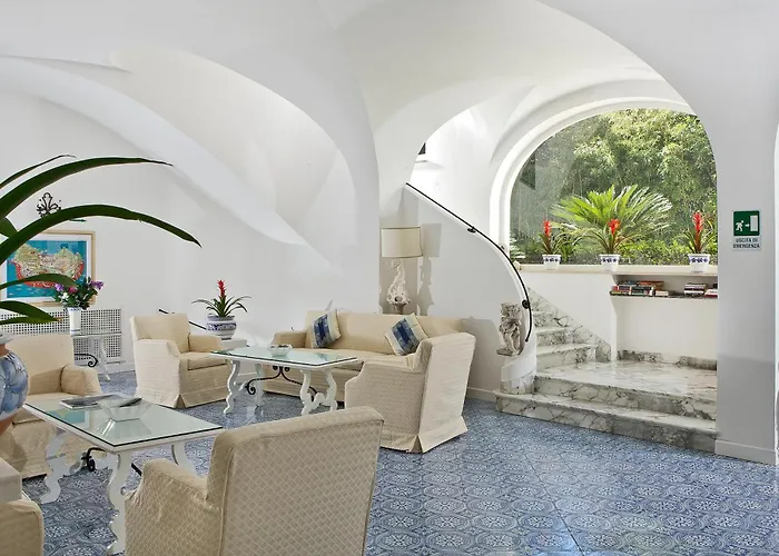 Hotell San Felice 4*