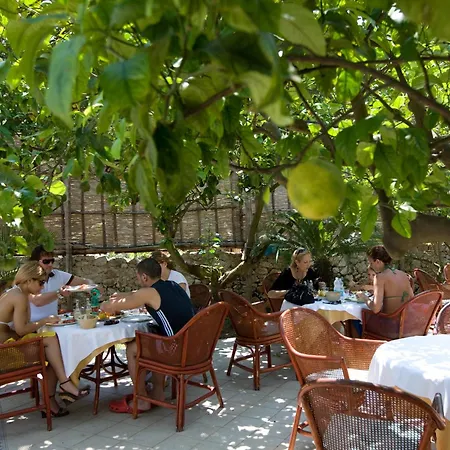 فندق سان فيليس 4*